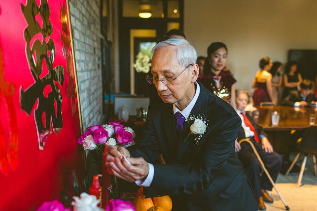 An East meets West multicultural Oxford Exchange wedding in Tampa | Concept Photography: http://www.cptphotography.com
