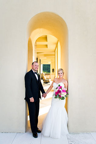 A perfectly chic black and white striped Villa Del Lago wedding with pops of fuchsia and gold by Cory Ryan Photography