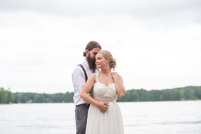 A gorgeous lakeside wedding in Georgia with a handmade wedding dress, a cake tree and a boat sendoff by Eliza Morrill Photography