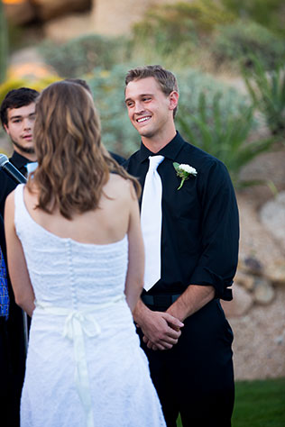 An intimate autumn wedding at The Boulders, a desert retreat in Arizona | Emma Lee Photography: emmaleephotography.com
