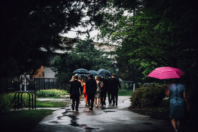 A rainy summer Chicago Art Center Wedding | Erin Hoyt Photography