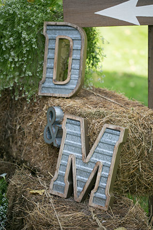A rustic and romantic navy blue and lavender barn wedding in Wisconsin by Erin Johnson Photography