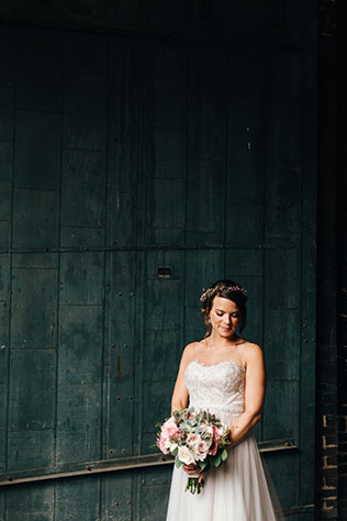 A modern vintage affair at Jackson Terminal with geometric terrariums and succulents and vintage decor by Erin Morrison Photography