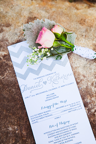 A summer mountain wedding with tons of DIY details by From the Hip Photo || see more on blog.nearlynewlywed.com