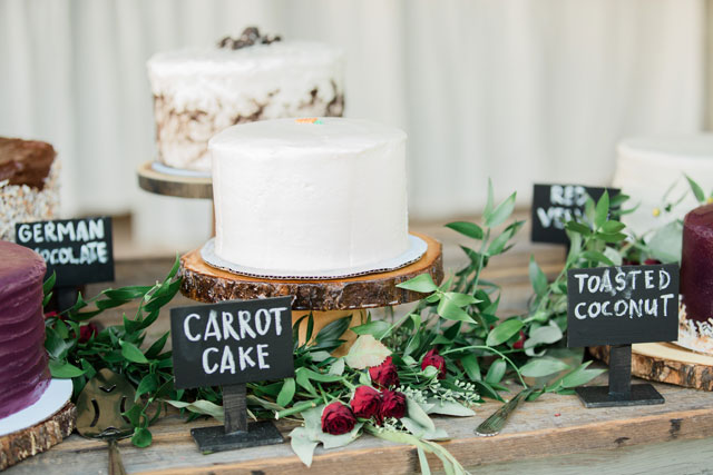 A bohemian chic Webster Farm wedding with burgundy details by Genevieve Hansen Photography
