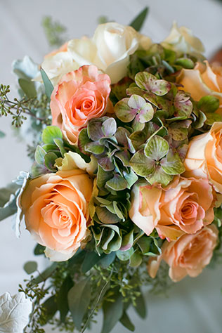 An intimate and romantic peach and cream autumn wedding by Jeannine Marie Photography