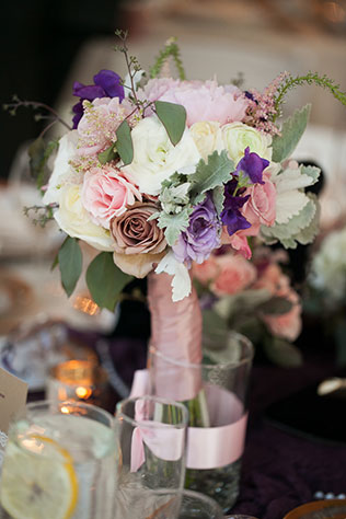 A floral-filled outdoor wedding at The Patrick C. Haley Mansion | Jennifer Kathryn Photography: http://www.jenniferkathryn.com