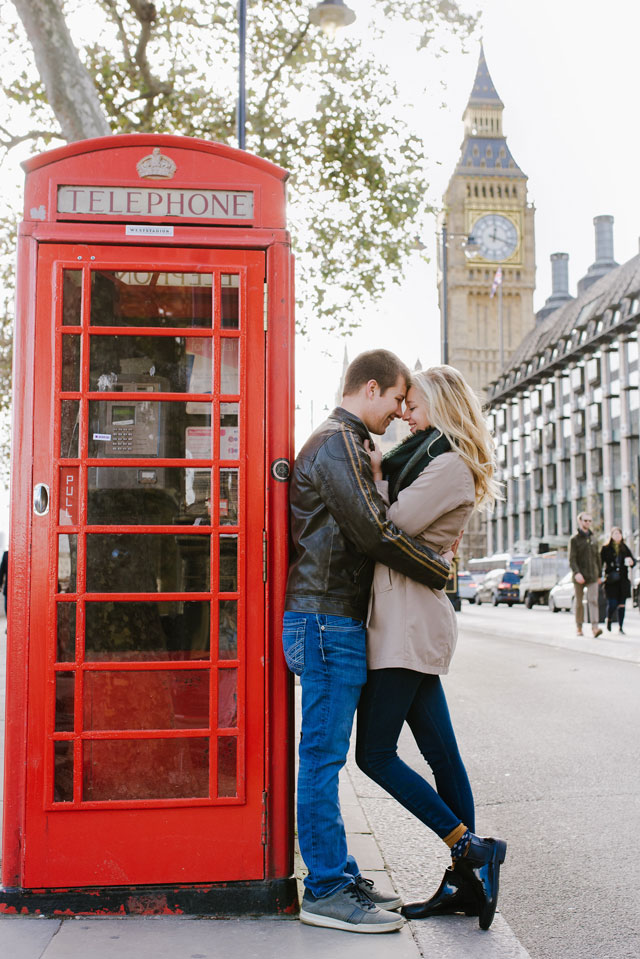 A London destination engagement session at many iconic landmarks by Jennifer Weinman Photography