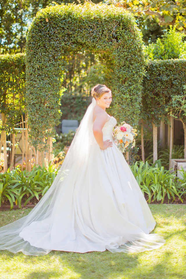 A romantic all-white wedding in Santa Barbara | Jessica Fairchild Photography: http://www.jessicafairchild.com | Tyler Speier Events: http://www.tylerspeier.com
