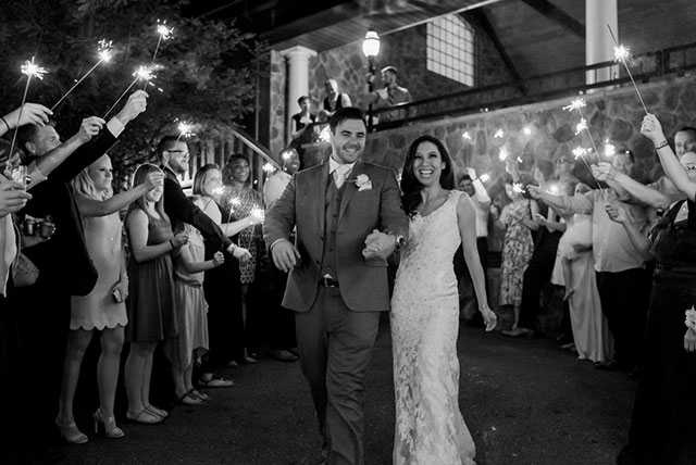 A fabulous summer mountain wedding at the Irvine Estate in Lexington by Kathryn Ivy Photography