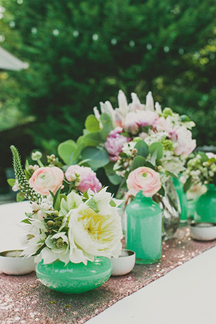 A casual and DIY artsy backyard wedding with rose gold sequins and protea by Kendra Elise Photography