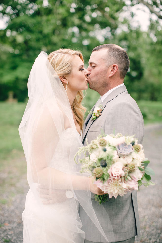 A lovely blush-hued chic barn wedding in the Virginia countryside by Kristen Gardner Photography