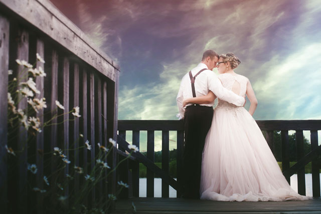 A sweet and joy-filled rustic wedding at The White Barn | La Candella Weddings: http://www.lacandellaweddings.com