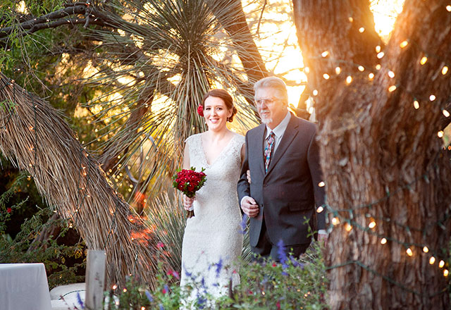 Colorful and bohemian Mexican-inspired wedding ideas | Laura Segall Photography: www.segallphotography.com