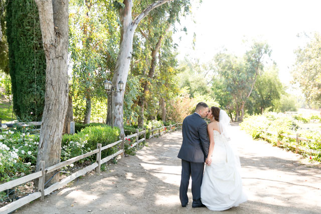 A glam Temecula winery wedding with a neutral color palette by Leah Marie Photography