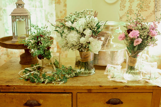 A whimsical and charming flower farm wedding in Minnesota | Lens and Luma Photography: http://lensandluma.com