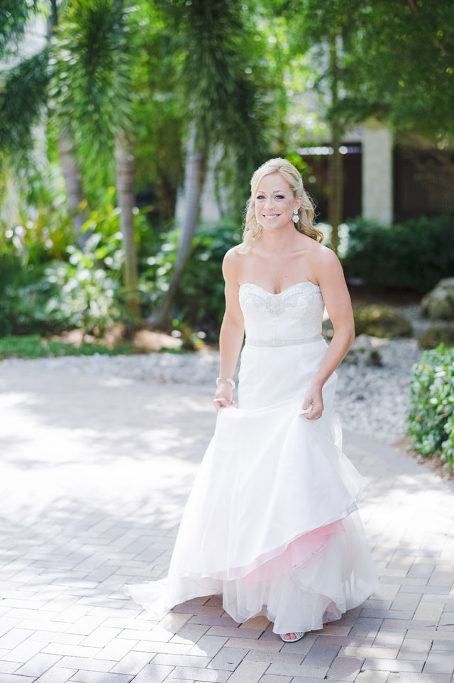 A glam pink ombre and blue Captiva Island destination wedding for a military couple by Luminaire Foto