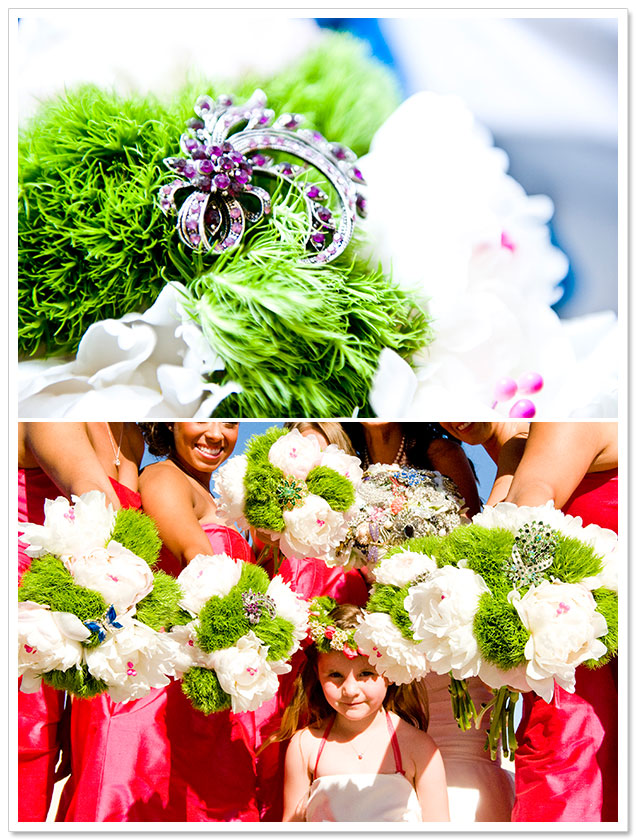 Vibrant Modern Wedding by Ivy Studios and Meant2Be Events on ArtfullyWed.com