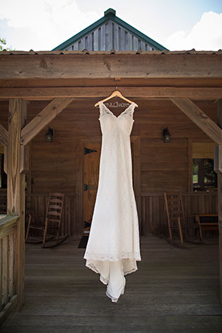 A rustic and romantic summer hay farm wedding in South Carolina | Megan Manus Photography: http://www.meganmanusphotography.com