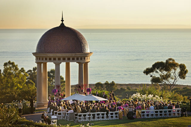 An orchid filled autumn wedding with Middle Eastern traditions at Pelican Hill // photo by Pepper Nix Photography: http://www.peppernix.com || see more on https://blog.nearlynewlywed.com