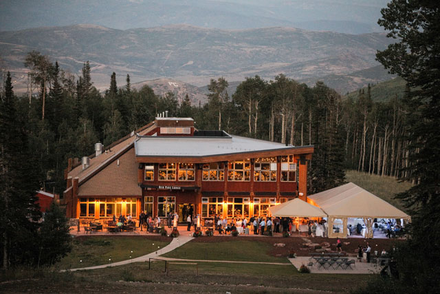 A chic wedding at 9000 feet in the mountains of Utah | Pepper Nix Photography: http://www.peppernix.com