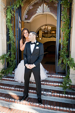 A winter wedding at a historic venue in Long Beach | Peterson Design & Photography: http://peterson-design-photo.com