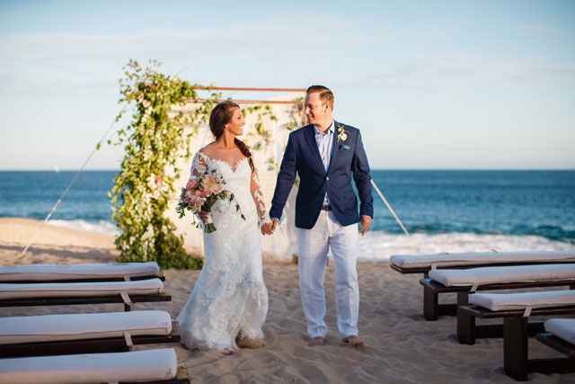 A romantic Villa de Los Suenos wedding in Cabo by Photo by Julieta