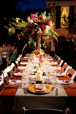 A fabulous and fun backyard lobster boil wedding in Cape May by Photo Pink and Roey Mizrahi Events