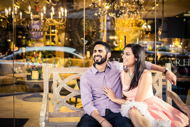 A stylish and urban summer New York City engagement session // photo by Priyanca Rao Photography: http://priyanca.com || see more on https://blog.nearlynewlywed.com