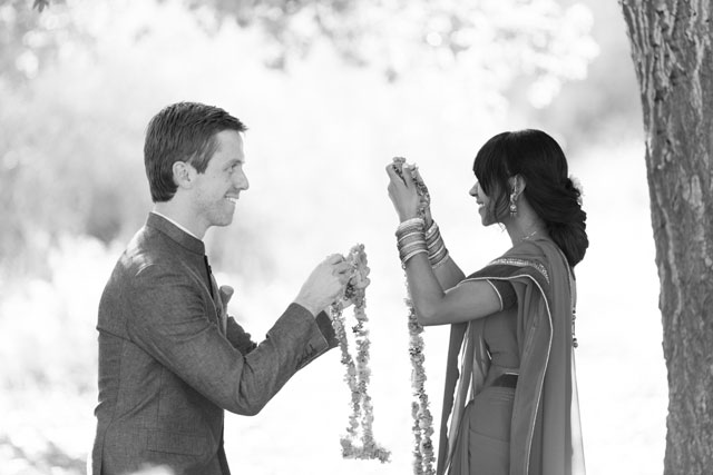A vibrant and colorful multicultural Oakmont Park wedding by Reuben Castro Photography