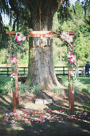 A romantic blush and neutral toned country garden wedding in Florida by Roohi Photography