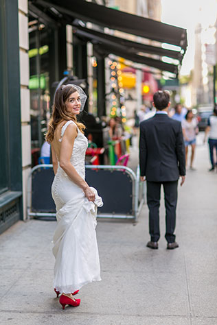 A hip bookstore wedding in SoHo with vintage flair | Sarah Tew Photography: http://www.sarahtewphotography.com