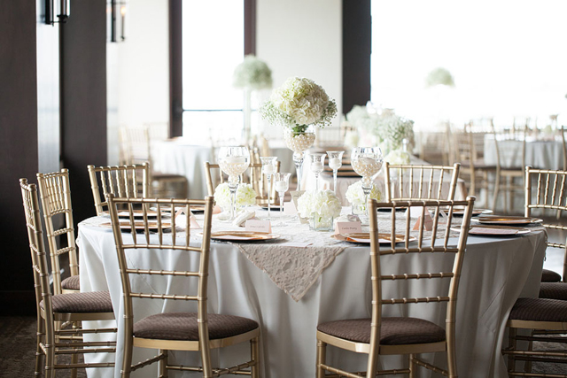 An elegant spring wedding with gold, blush and pearl accents by Sposto Photography || see more on blog.nearlynewlywed.com