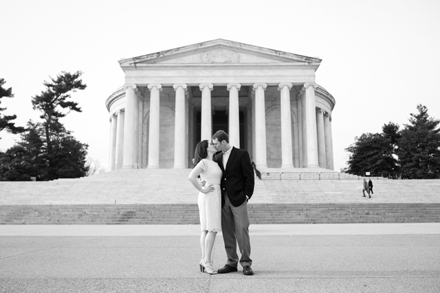 An adorable springtime Tidal Basin engagement session in Washington D.C. // photos by Stephen Gosling Photography: http://www.goslingphotography.com || see more on https://blog.nearlynewlywed.com