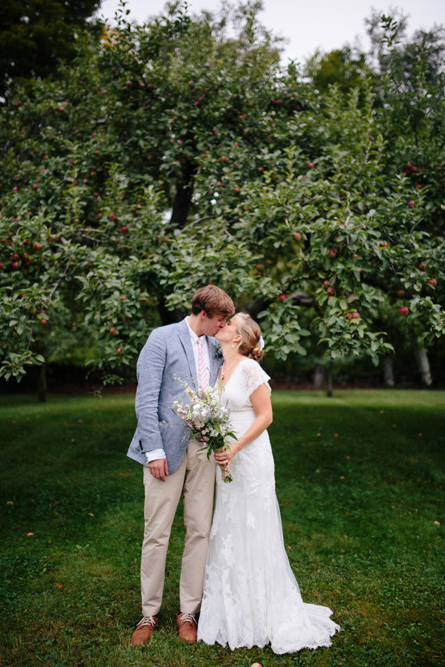 A beautiful backyard Woodstock farm wedding with an airy palette by The Light + Color