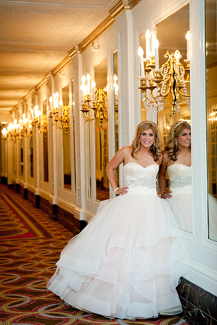 A modern pink hotel wedding in San Francisco at the Westin St. Francis // photos by Tia & Claire Studio: http://www.tiaandclairestudio.com || see more at: https://blog.nearlynewlywed.com/real-couples/weddings/modern-pink-hotel-wedding-san-francisco