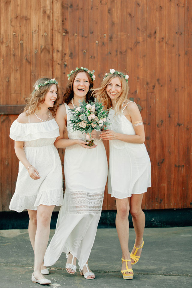 A beautifully rustic and romantic equestrian ranch wedding in Moscow by Warmphoto